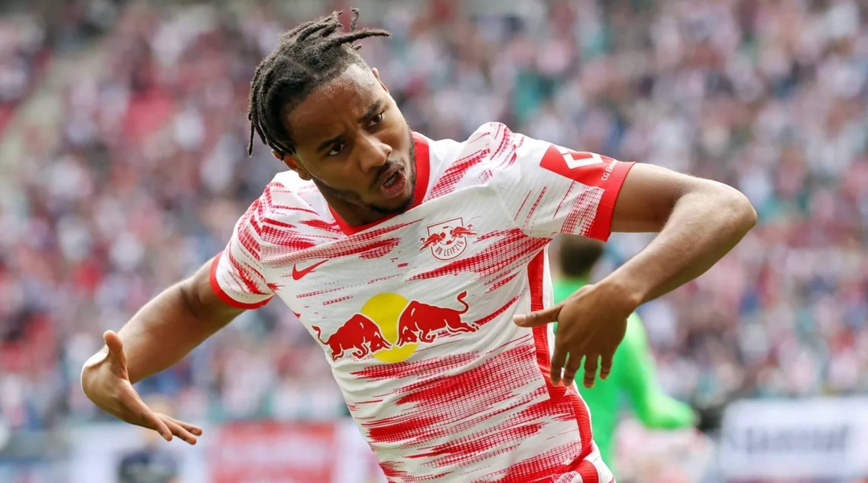 包含国际比赛日莱比锡调整名单以备欧联；手感冰凉环节打磨；质疑声仍在；临场指挥获称赞的词条