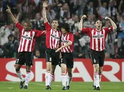 九游体育-埃因霍温迎德国杯关键赛，赛前临场应变，压力陡增，控场能力受关注(德国杯最新比赛结果)