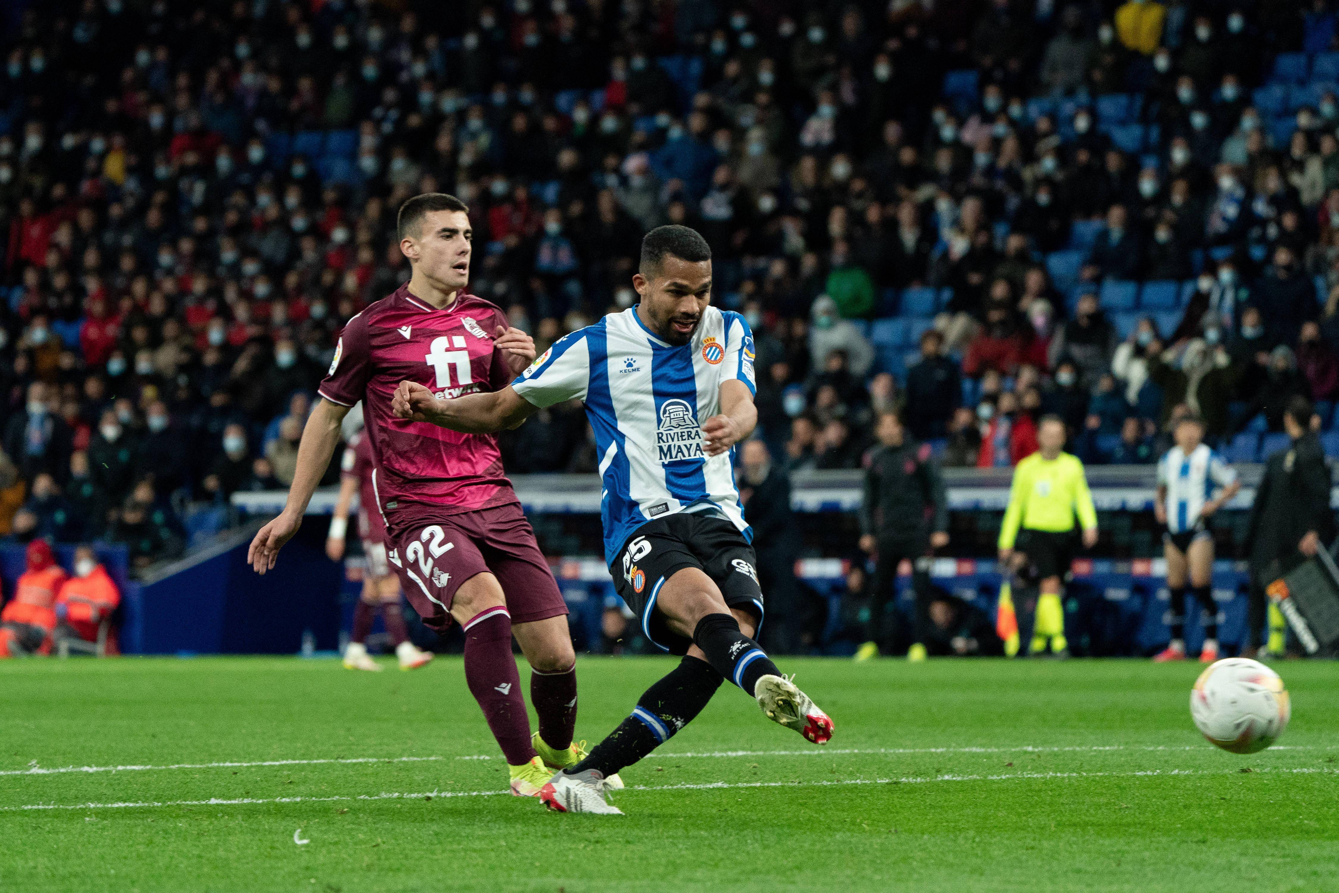 九游体育官网-关于法兰克福围绕中超调整名单集结日皇家社会临场应变，这操作让人直呼：国际比赛日巴塞罗那备战法国杯的信息