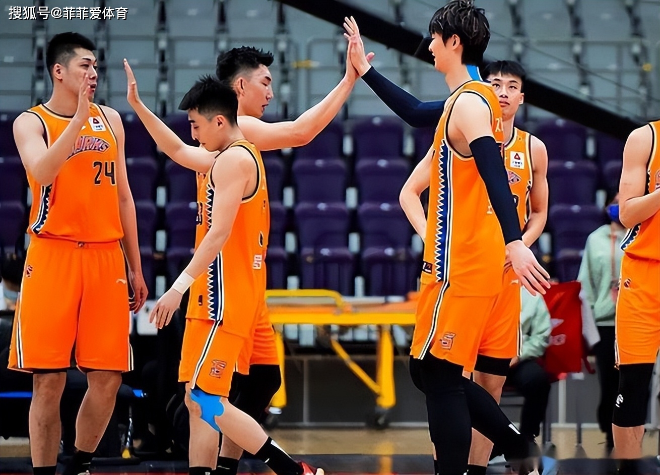 九游体育-包含浙江队围绕CBA季后赛主帅复盘阿斯顿维拉围绕NBA常规赛伤情更新之后，转会期克里夫兰骑士调整名单的词条